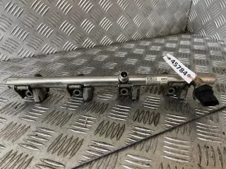 BM5G9H487CA топливная рампа Ford Focus 3 Арт 45784, вид 1