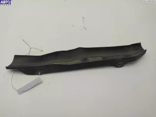 2028870198 Уплотнитель капота Mercedes C W202 Арт 54849986, вид 2