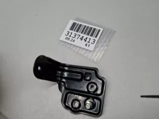 403004523AA Кронштейн обшивки двери передней левой Chery Tiggo 8 PRO Арт Z336575, вид 1