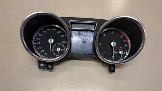 A1669007610 Щиток приборов (приборная панель) Mercedes ML/GLE W166 Арт 9276646, вид 1