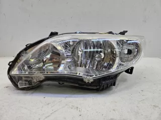 8117012A60 фара Toyota Corolla E150 Арт VZ216178