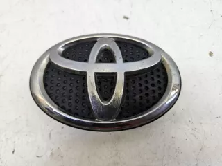 7540342020 ЭМБЛЕМА КРЫШКИ БАГАЖНИКА Toyota Rav 4 4 Арт VZ216416, вид 1