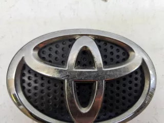 7540342020 ЭМБЛЕМА КРЫШКИ БАГАЖНИКА Toyota Rav 4 4 Арт VZ216416, вид 4