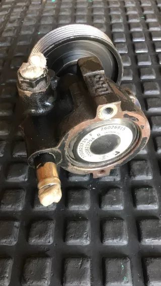 7700823735F,26026915,7700823794B Насос гидроусилителя руля Renault Laguna 1 Арт GRT22062., вид 2