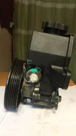 ZF,A002 466 30 01 Насос гидроусилителя руля Mercedes C W202 Арт GRT33855, вид 2