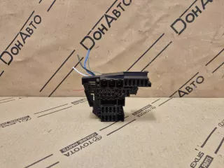 8261033150, 8261033150, 82610-33150 Блок реле и предохранителей Toyota Camry XV30 Арт DN184926, вид 1