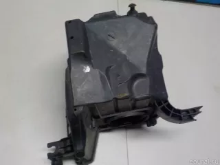 1848221 Ford Корпус воздушного фильтра Ford Focus 3 restailing Арт E52405099, вид 9