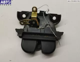 8D9827520A Замок багажника Audi A4 B5 Арт 54715984, вид 1