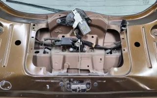 Крышка багажника (дверь 3-5) Renault Duster 1 2015г. 901001386R - Фото 13