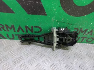 LR108199, BJ32224N03 Кронштейн ручки двери ленд ровер (ланд) дискавери Land Rover Discovery 5 Арт ARM311801, вид 6
