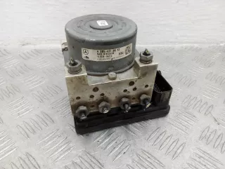 2054313612 Блок ABS Mercedes C W205 Арт 00261218, вид 1