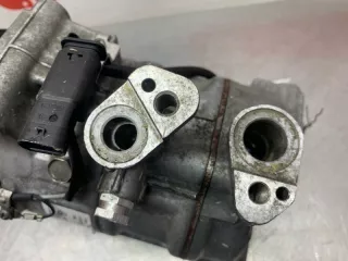 A0008303902, A 000 830 30 02, 8FK 351 007-041 Компрессор кондиционера Mercedes C W205 2.2л CDI Арт 1991, вид 7