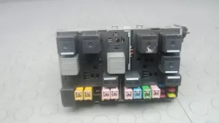 нет номера Блок предохранителей Ford Transit 3 restailing Арт SNK22M101_A116027, вид 1
