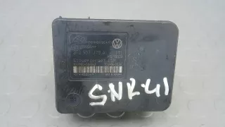 3T0 907 379 A, Блок ABS Skoda Superb 2 Арт SNK41KW01, вид 6
