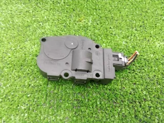 16450178 Моторчик заслонки печки Volkswagen Touareg 2 Арт 00268481, вид 3