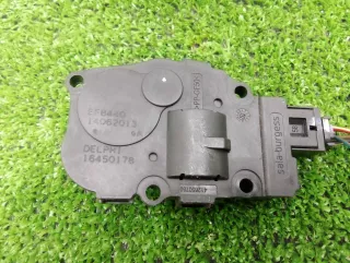 16450178 Моторчик заслонки печки Volkswagen Touareg 2 Арт 00265603, вид 2