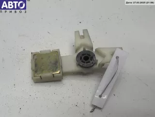  Кронштейн крепления Volkswagen Passat B4 Арт 54887715