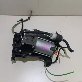 C2D5825 Jaguar Насос регулировки подвески Jaguar XJ X351 restailing Арт E23561053