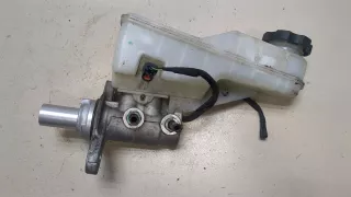 84118568 Цилиндр тормозной главный Chevrolet Malibu 9 Арт 9286901, вид 1