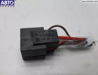 4b0937527 Разъем (фишка) проводки Volkswagen Golf 5 Арт 54882857, вид 2