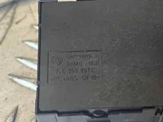 7L6959857E Кнопка стеклоподъемника заднего левого Volkswagen Touareg 1 Арт 45429, вид 5