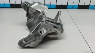 30793561 Volvo Кронштейн двигателя правый Volvo S80 2 restailing 2 Арт E103033552, вид 3