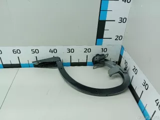 8W6827302 VAG Петля крышки багажника Audi A5 (S5,RS5) 2 Арт E103035115