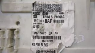 8V4T14014 Блок предохранителей Ford Kuga 1 Арт 9363907, вид 3