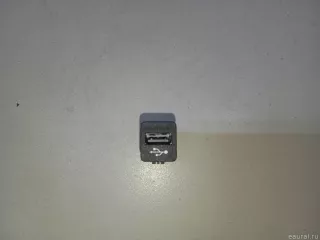 84109229294 BMW Разъем AUX / USB MINI CLUBMAN F54 Арт E23578035, вид 1