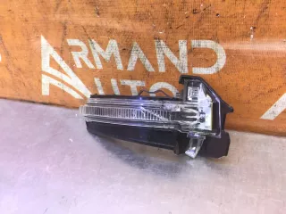 4M8949102, 8 повторитель поворота на зеркале Audi Q8 Арт 281405PM, вид 3