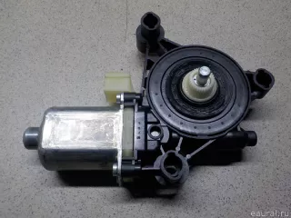 8W0959801 VAG Моторчик стеклоподъемника Audi Q8 Арт E30976084, вид 2