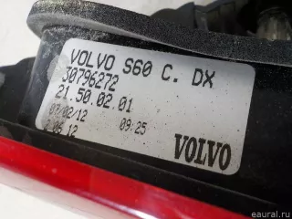 30796272 Volvo Фонарь задний внутренний правый Volvo S60 2 Арт E31315769, вид 6