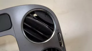 5M0858071K Дефлектор обдува салона Volkswagen Tiguan 1 Арт 10829098, вид 2