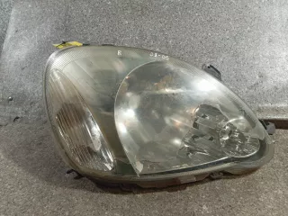 811100D08000,89007613 Фара правая Toyota Yaris 1 Арт 46023071289, вид 1