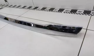 5817A261 Накладка (молдинг) крышки багажника Mitsubishi Pajero Sport 2 restailing Арт A984583K, вид 4