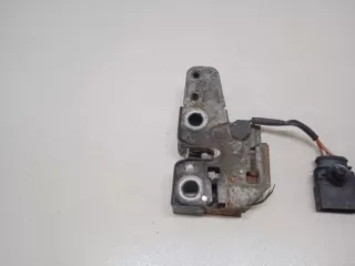 7L0823509C VAG Замок капота Porsche Cayenne 957 Арт E23579880, вид 3