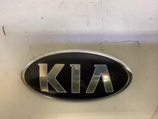 86318-2T000 ЭМБЛЕМА КРЫШКИ БАГАЖНИКА Kia Rio 4 Арт lz226555, вид 4