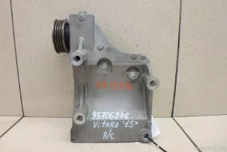 9511161M00 Suzuki Кронштейн компрессора кондиционера Suzuki Vitara2 Арт E95706946, вид 1