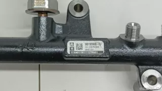 1841279 Ford Топливная рампа  Ford Focus 3 restailing Арт E103051226, вид 4