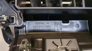 9823457080 Блок управления печки / климат-контроля Peugeot 208 2 Арт 9421670, вид 3