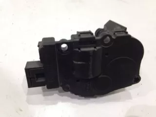 410475520 Моторчик заслонки печки BMW M4 F82/F83 Арт 826692_10