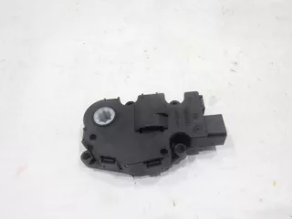 A1699060100 Моторчик заслонки печки Mercedes B W245 Арт 1836303_6, вид 1
