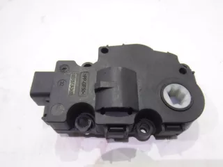 A1669060008 Моторчик заслонки печки Mercedes ML W164 Арт 2576452_6, вид 1