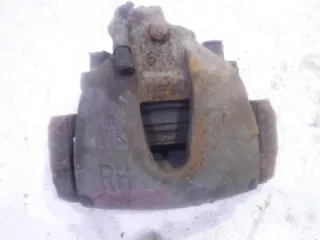 BPYK3361XA Суппорт передний правый Mazda 5 1 Арт 4364917_2, вид 1
