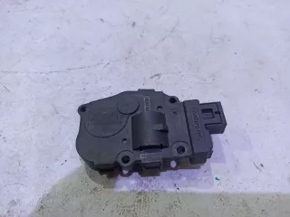 A1669060008 Моторчик заслонки печки Mercedes ML/GLE W166 Арт 5659415_8, вид 1