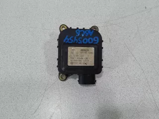 4B1820511 Моторчик заслонки печки Audi A6 Allroad C5 Арт 6005454_3, вид 1