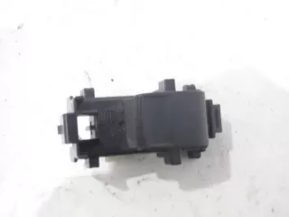8481052030 Кнопка стеклоподъемника Toyota Yaris 2 Арт 1506250_7, вид 1