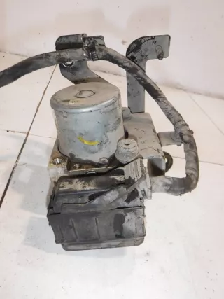 589204L100 Блок ABS (насос) Hyundai Solaris 1 Арт 1736318_2, вид 1