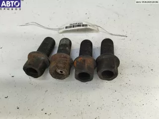 8D0601139D Болт колесный (гайка колесная) Volkswagen Passat B5 Арт 54530092, вид 2