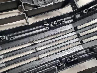 5310160F20 Решетка радиатора Toyota Land Cruiser Prado 150 Арт Z334573, вид 2